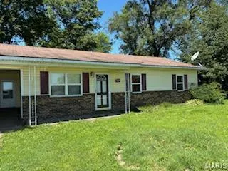 $62,000 | 507 South Railroad Street, Matthews, MO 63867