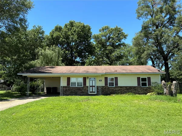 $62,000 | 507 South Railroad Street, Matthews, MO 63867