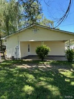$62,000 | 507 South Railroad Street, Matthews, MO 63867