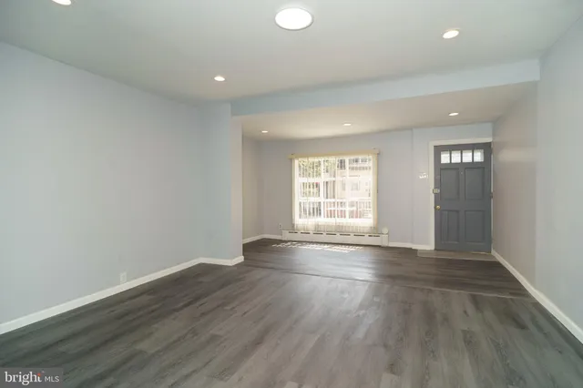 $1,600 | 2557 South 61st Street, Philadelphia, PA 19142