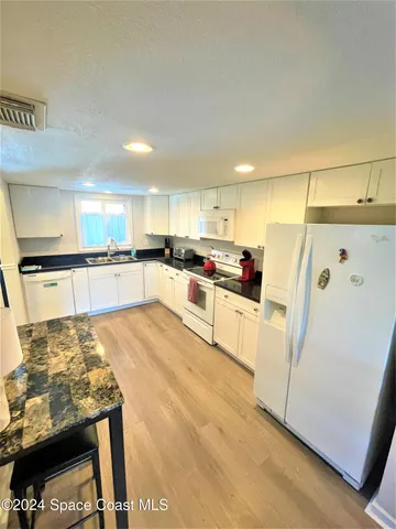 $2,200 | 5807 North Atlantic Avenue, Unit 424, Cape Canaveral, FL 32920