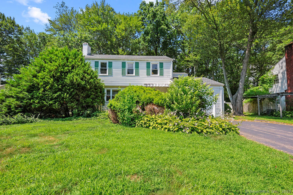 19 Seneca Road West Hartford, CT 06117 - Photo 1 of 1