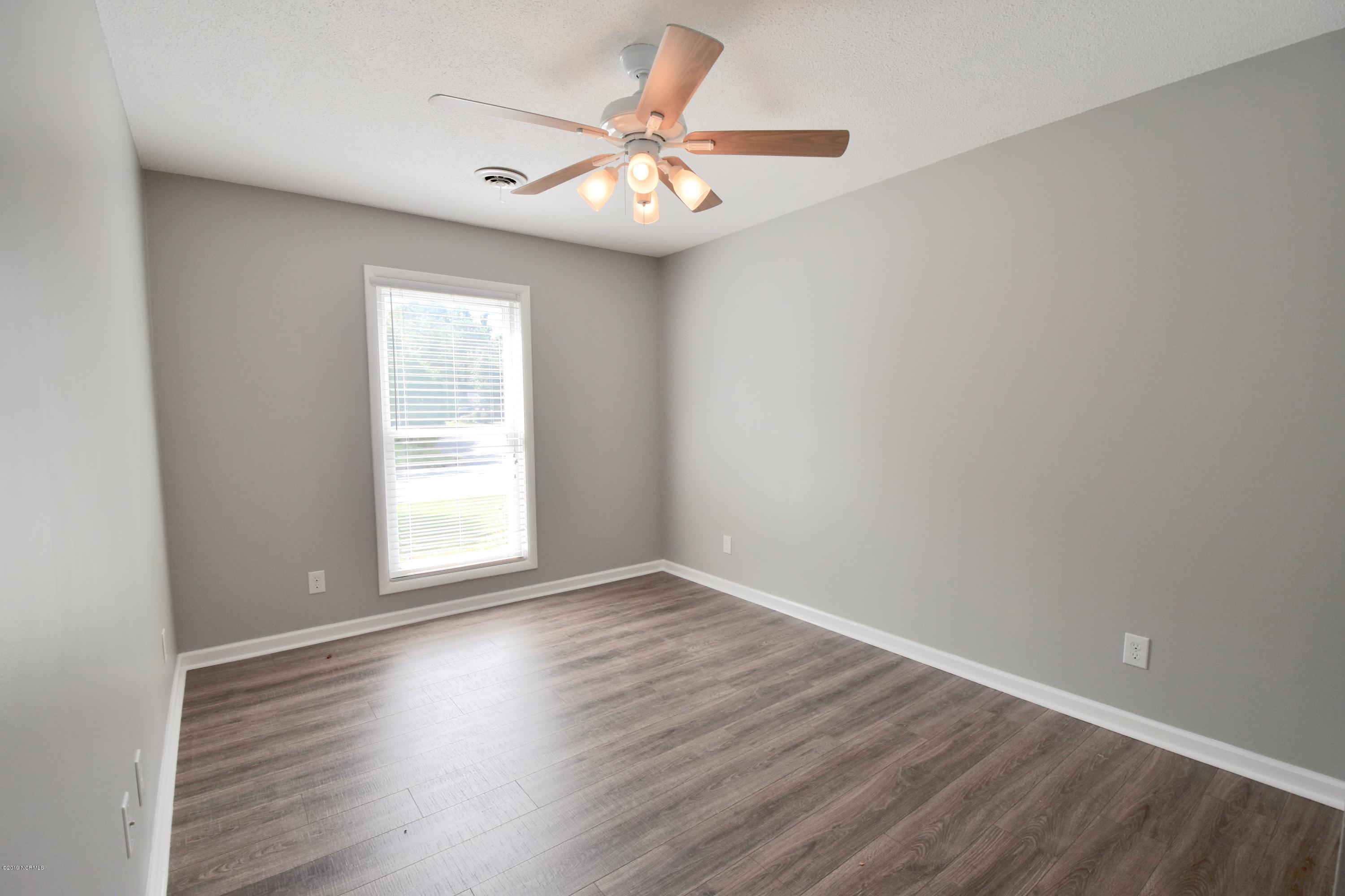 226 Brookview Road Wilmington, NC 28409 - Photo 55 of 86 DSC_0816
