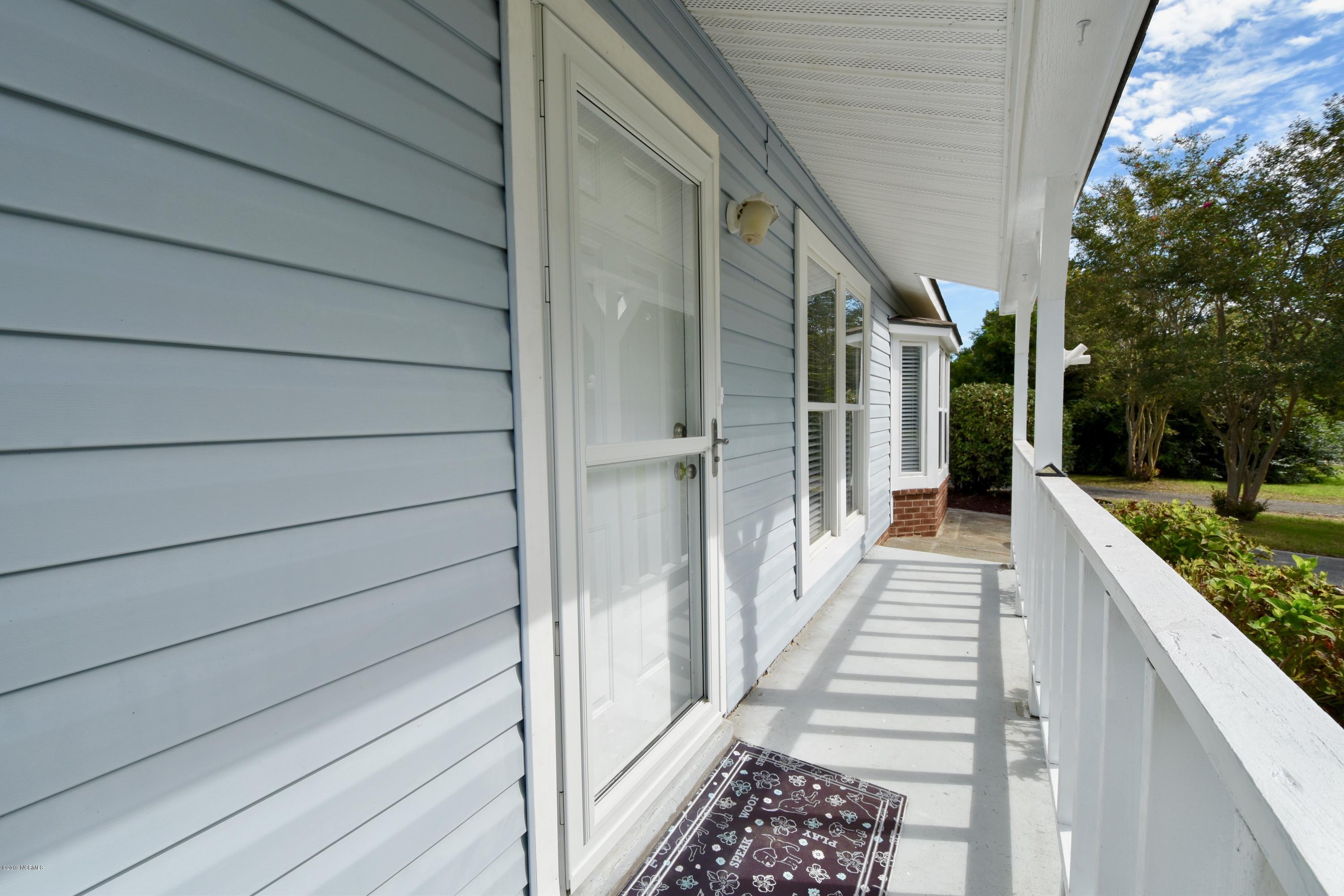 226 Brookview Road Wilmington, NC 28409 - Photo 9 of 86 DSC_0728