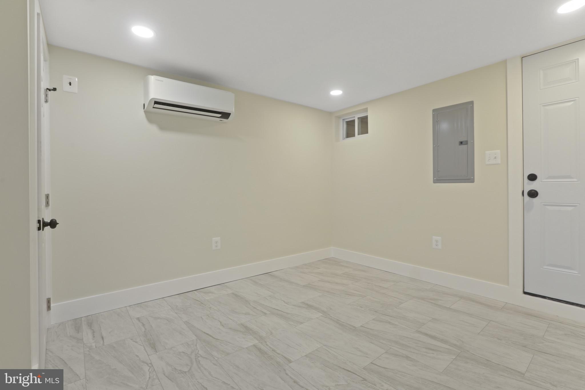 3828 10th Street Baltimore, MD 21225 - Photo 19 of 27