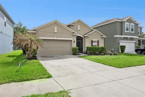 $350,000 | 1134 Whitewater Bay Drive, Groveland, FL 34736