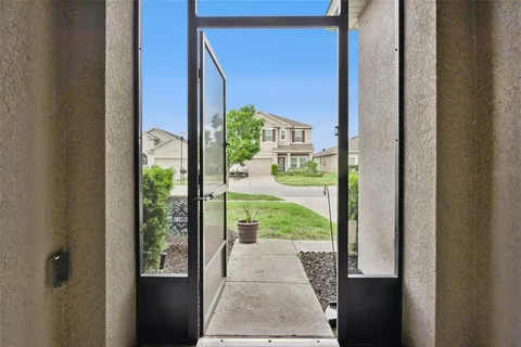 $350,000 | 1134 Whitewater Bay Drive, Groveland, FL 34736