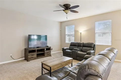 $350,000 | 1134 Whitewater Bay Drive, Groveland, FL 34736