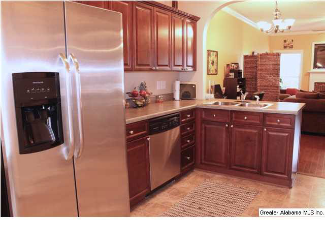 4319 Ridgemont Circle Birmingham, AL 35244 - Photo 7 of 32
