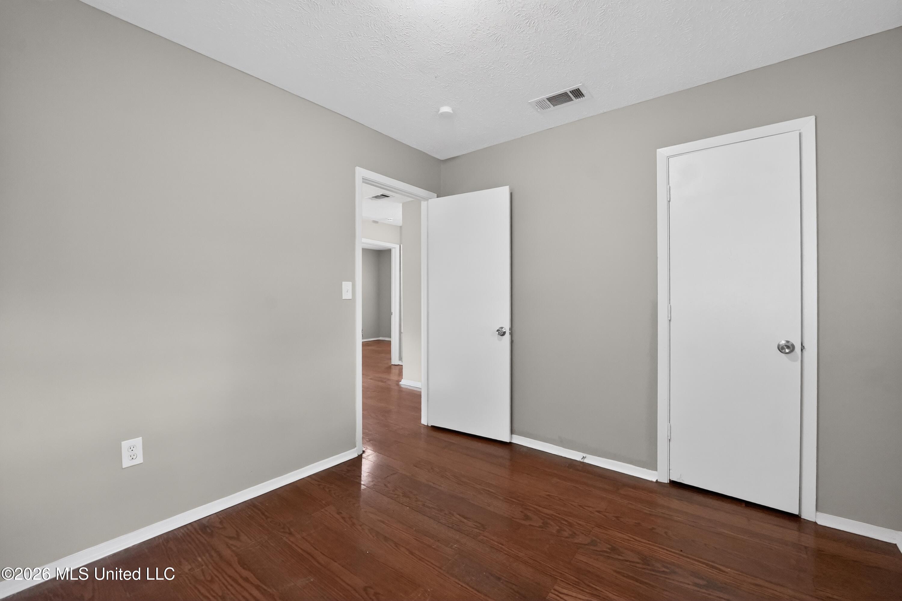 1220 Deeb Street Pearl, MS 39208 - Photo 27 of 32 27_1220_Deeb_St-Bedroom-7337