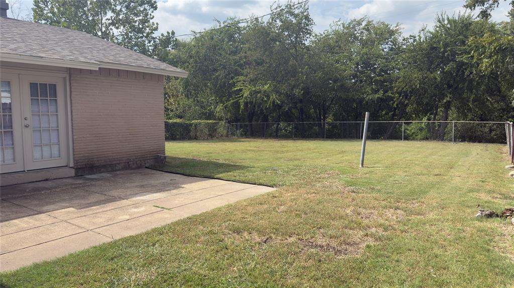 1415 Wisteria Way Richardson, TX 75080 - Photo 16 of 19