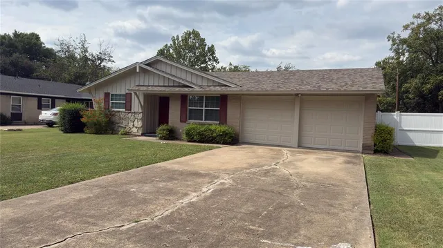 $2,450 | 1415 Wisteria Way, Richardson, TX 75080