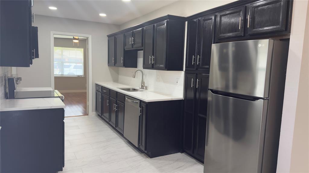 1415 Wisteria Way Richardson, TX 75080 - Photo 7 of 19