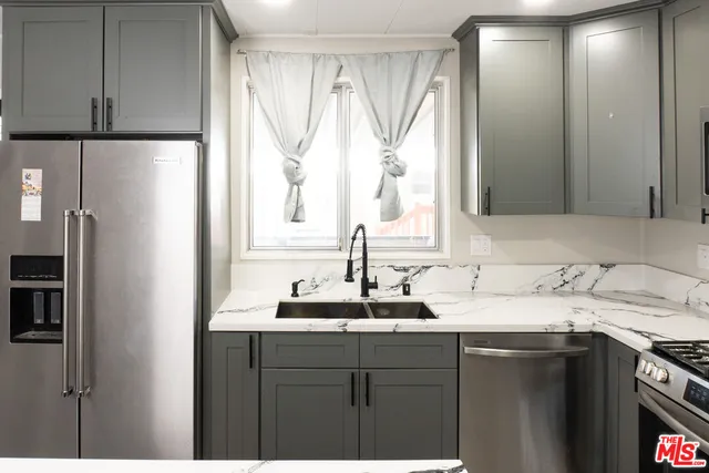 $220,000 | 45800 Challenger Way, Unit 279, Lancaster, CA 93535