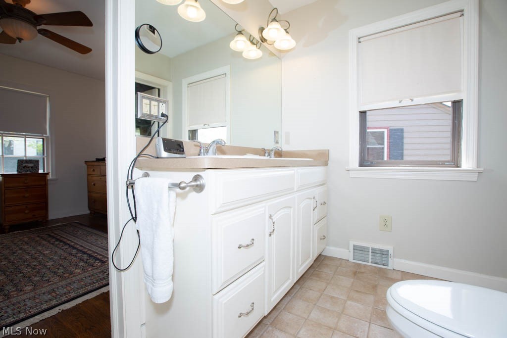 2653 Traymore Road Cleveland, OH 44118 - Photo 17 of 35 Gallery Image 17