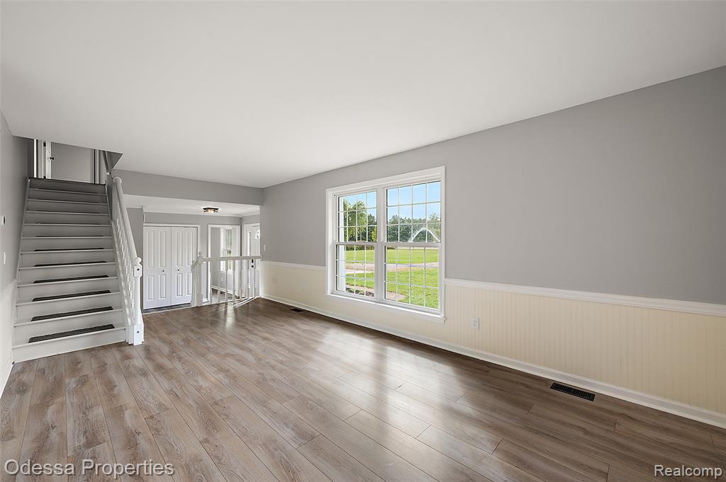 1442 Riley Center Road Memphis, MI 48041 - Photo 21 of 62