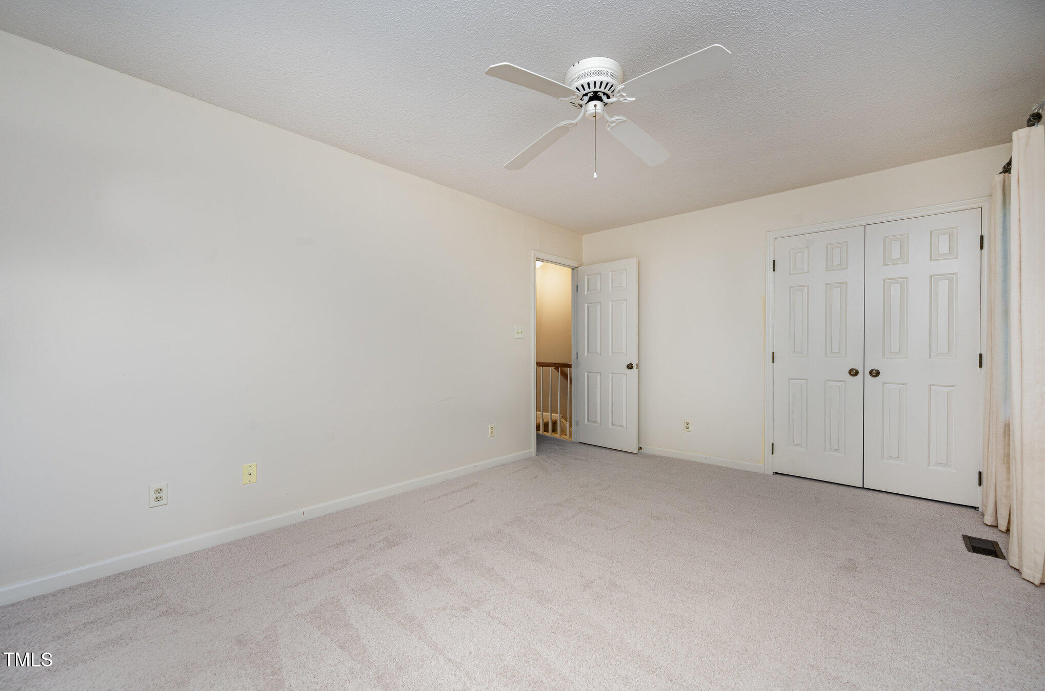 6922 Saxby Court Raleigh, NC 27613 - Photo 17 of 26 016_file_120