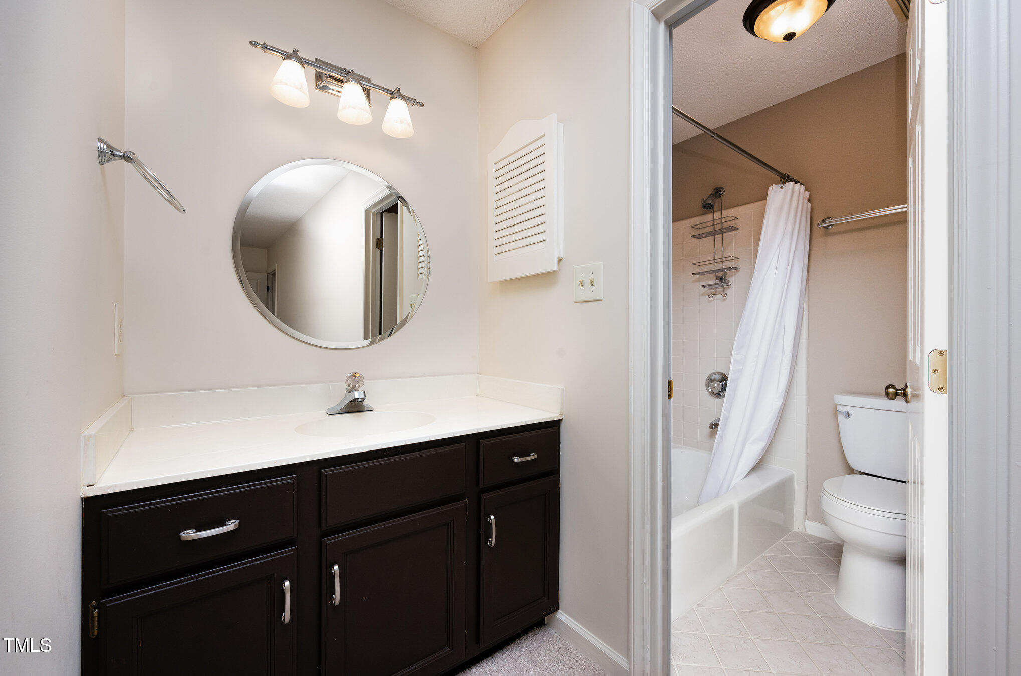6922 Saxby Court Raleigh, NC 27613 - Photo 18 of 26 017_file_879