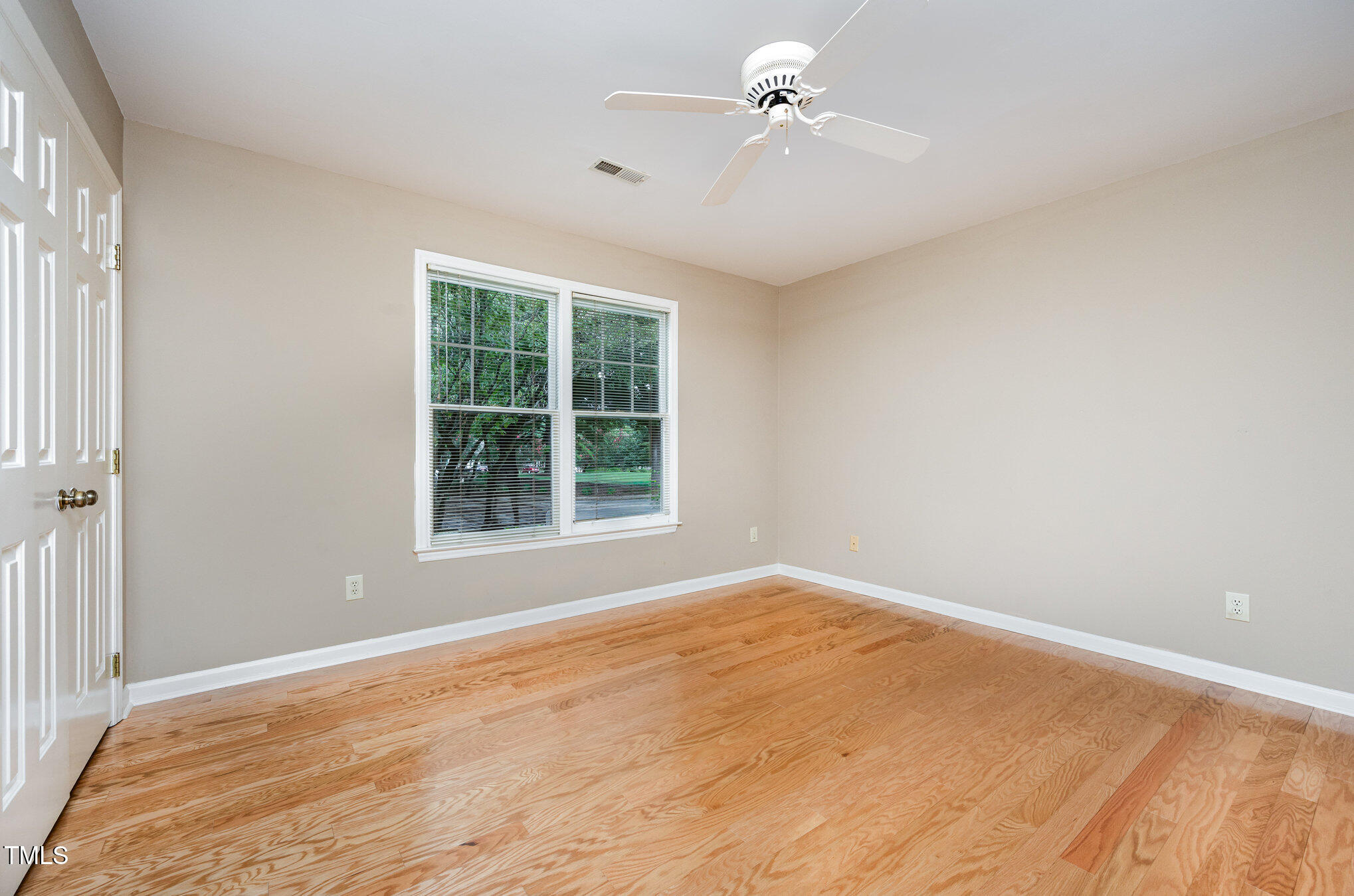 6922 Saxby Court Raleigh, NC 27613 - Photo 19 of 26 018_file_478