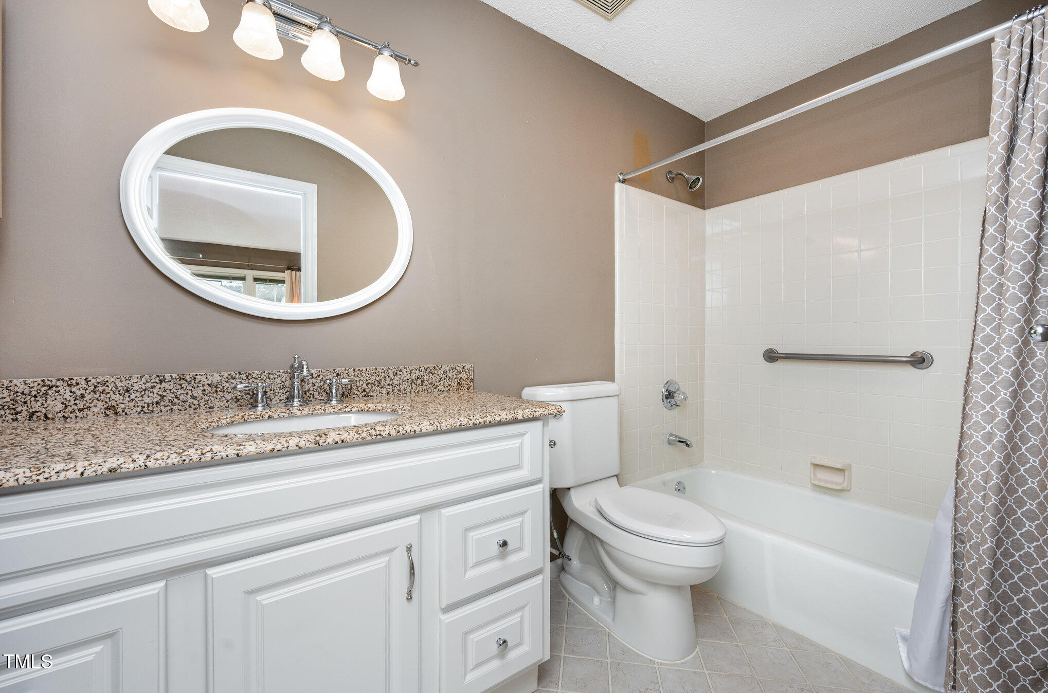 6922 Saxby Court Raleigh, NC 27613 - Photo 21 of 26 020_file_351