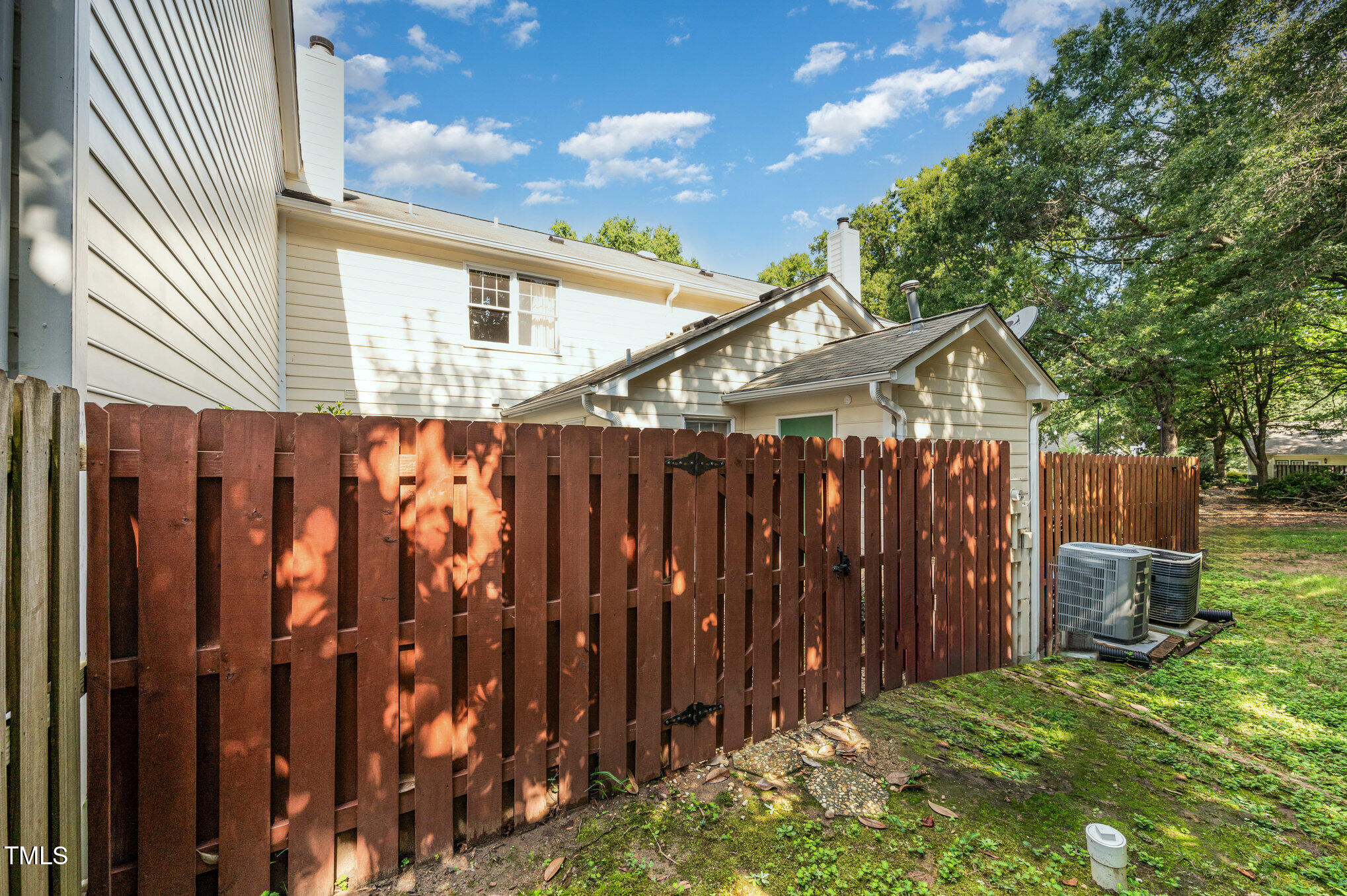 6922 Saxby Court Raleigh, NC 27613 - Photo 25 of 26 024_file_366