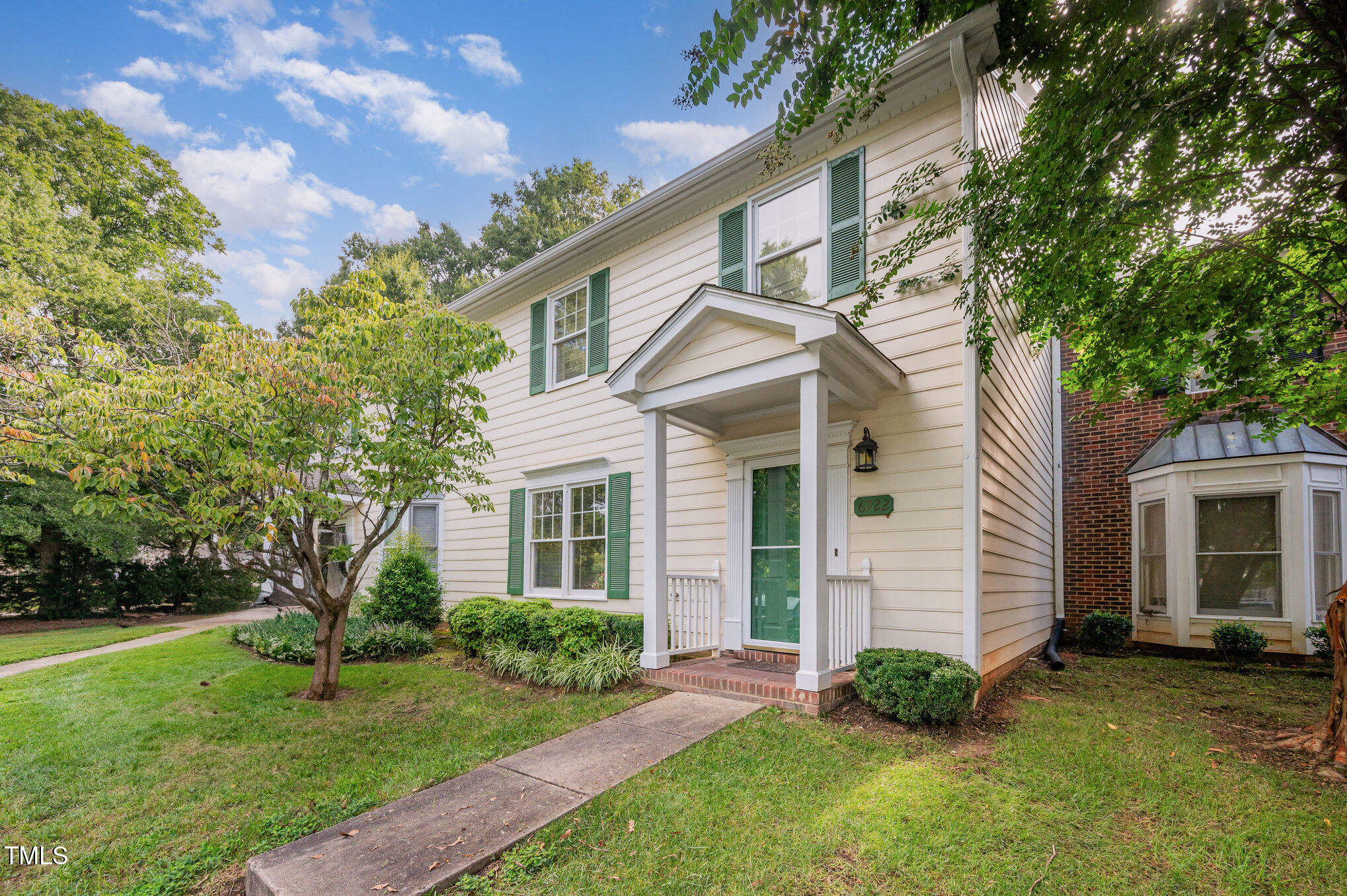 6922 Saxby Court Raleigh, NC 27613 - Photo 5 of 26 004_file_553