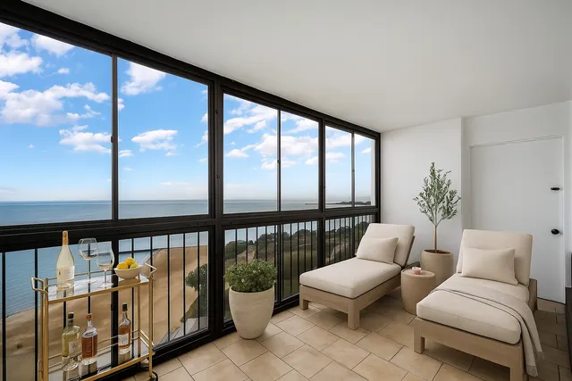 $425,000 | 5733 North Sheridan Road, Unit 28B, Chicago, IL 60660