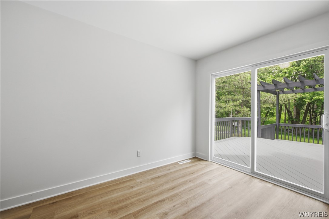 113 Meadow Spring Lane Amherst, NY 14051 - Photo 15 of 38