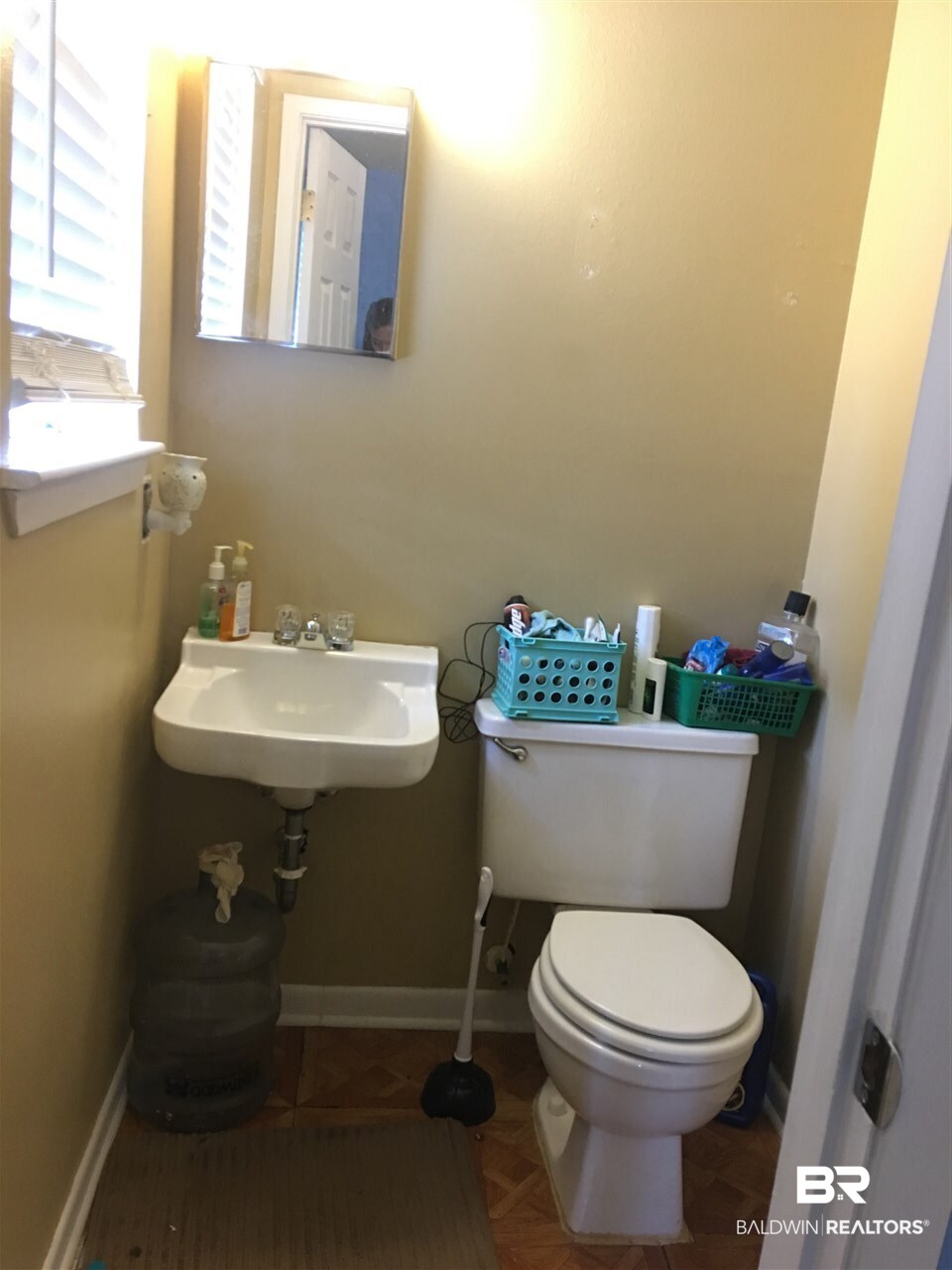 2416 Lost River Road Mobile, AL 36605 - Photo 4 of 16