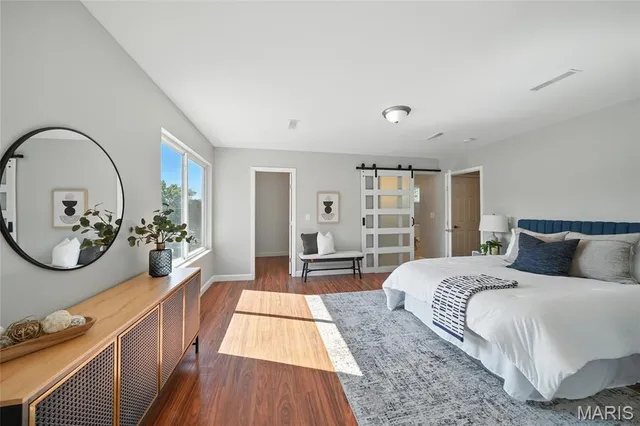 $464,900 | 1623 Forest Avenue, St. Louis, MO 63139