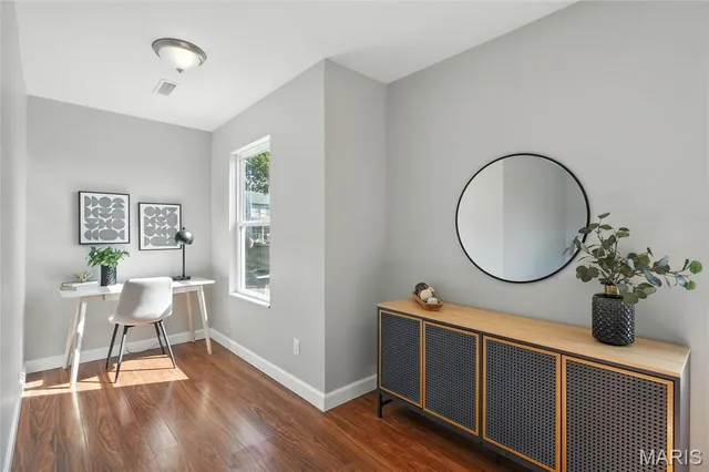 $464,900 | 1623 Forest Avenue, St. Louis, MO 63139