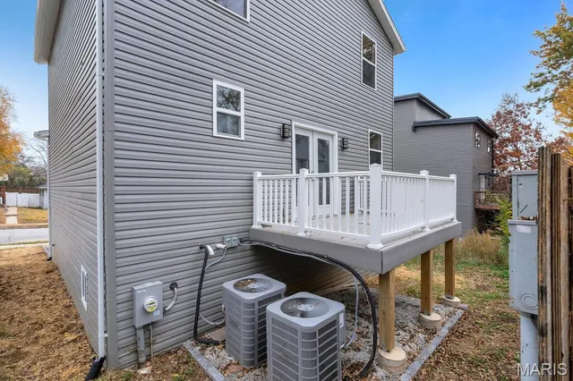 $464,900 | 1623 Forest Avenue, St. Louis, MO 63139