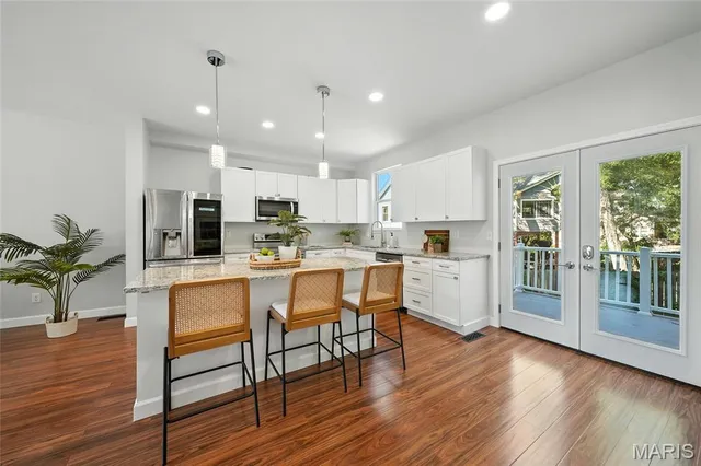 $464,900 | 1623 Forest Avenue, St. Louis, MO 63139