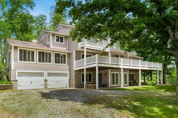 $769,900 | 17041 Tulloss Road, Mount Vernon, OH 43050
