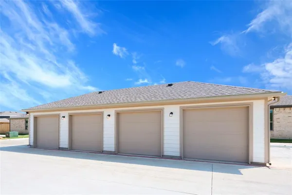 $1,385 | 6415 Fm 1570 Street West, Unit 701A, Greenville, TX 75402
