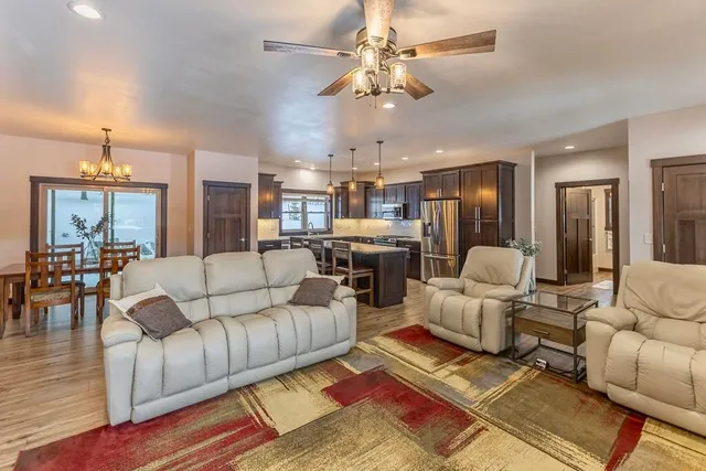 $730,000 | W7306 Sylvester Road, Holmen, WI 54636