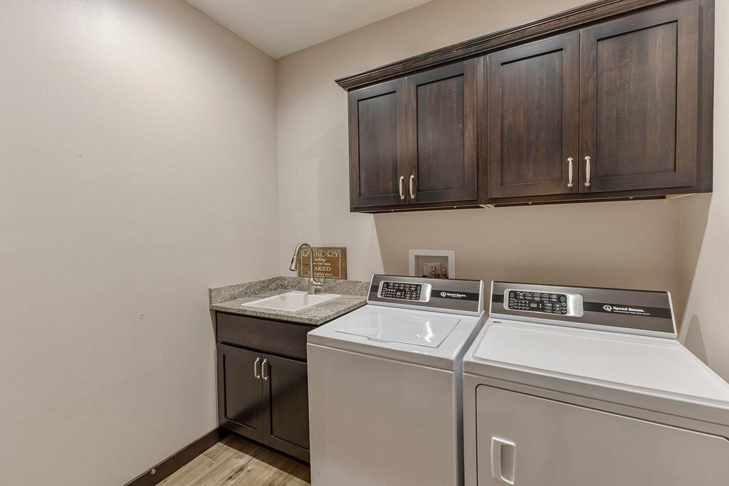 W7306 Sylvester Road Holmen, WI 54636 - Photo 16 of 64 F84DE664-77E0-4773-BD7D-E84F3DED2BA2_1_2