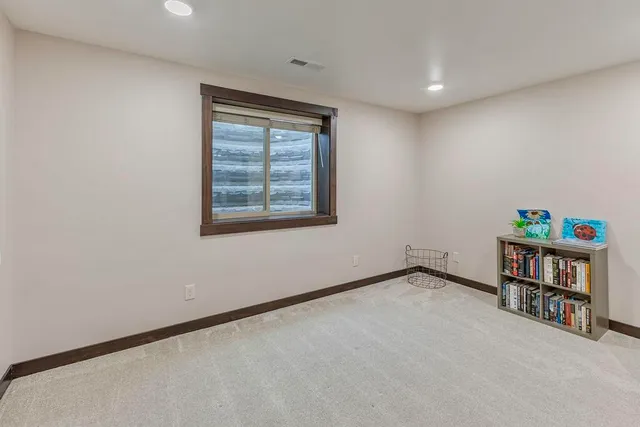 $730,000 | W7306 Sylvester Road, Holmen, WI 54636