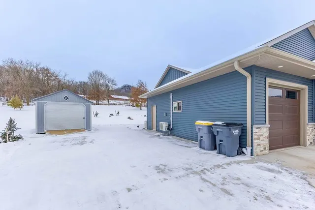 $730,000 | W7306 Sylvester Road, Holmen, WI 54636