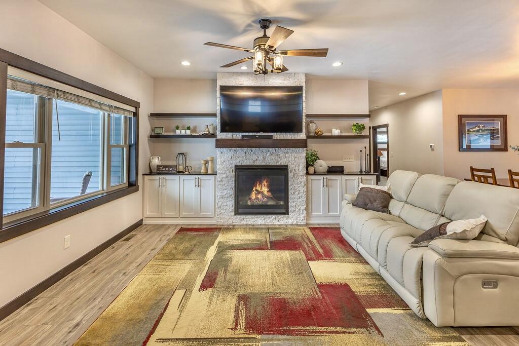 W7306 Sylvester Road Holmen, WI 54636 - Photo 4 of 64 36E33154-8603-47D4-BF7F-D12382162B86_1_2