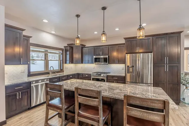 $730,000 | W7306 Sylvester Road, Holmen, WI 54636