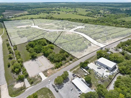 an aerial view of a tennis court