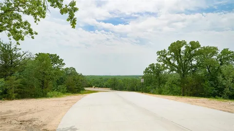 $300,000 | 8001 Alegre Court, Azle, TX 76020