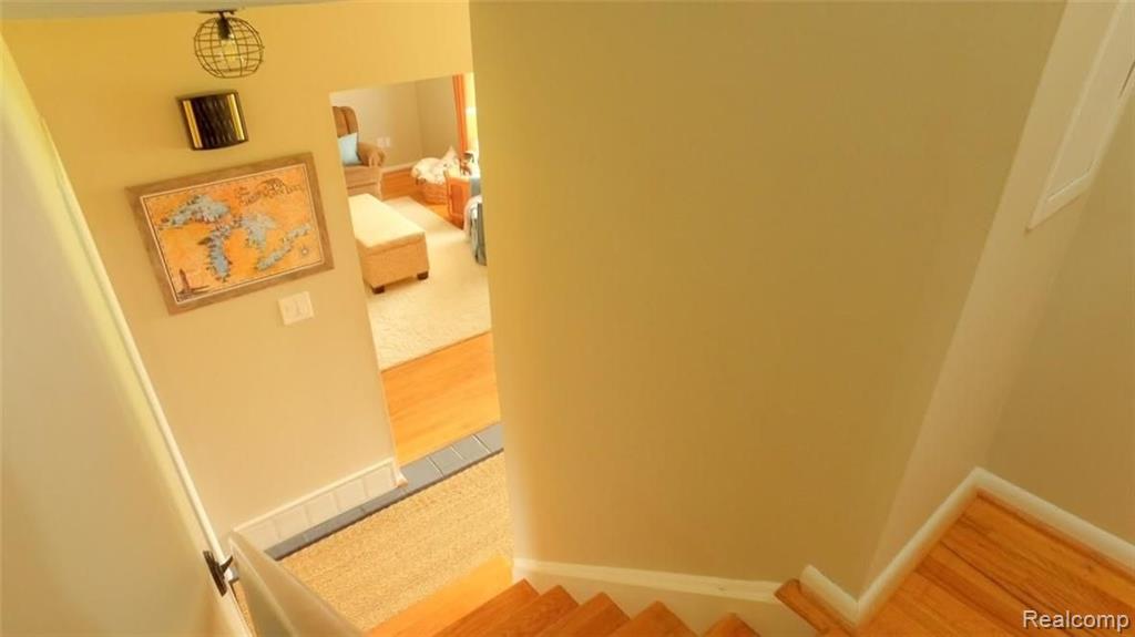 250 Donegal Drive Rochester Hills, MI 48309 - Photo 19 of 25