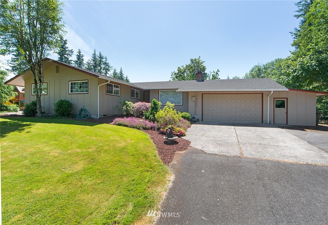 1251 Carroll Road Kelso, WA 98626 - Photo 1 of 24 Gallery Image 1