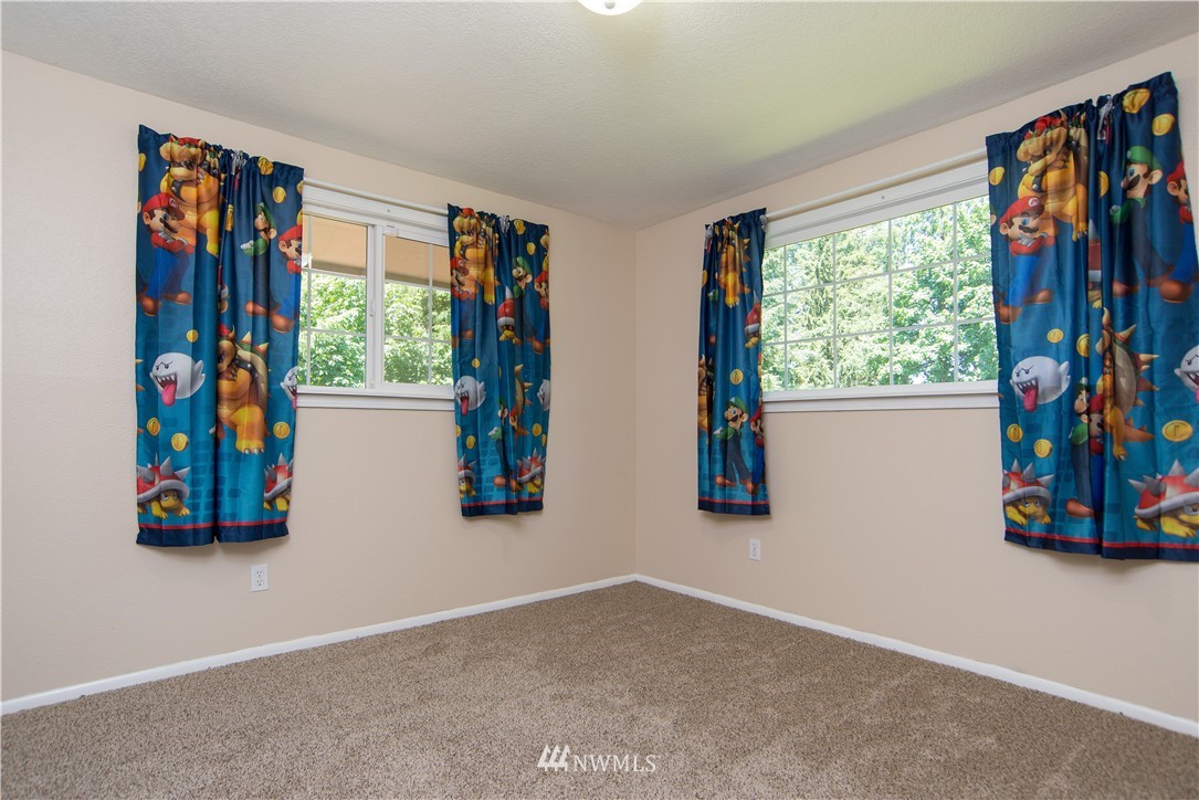 1251 Carroll Road Kelso, WA 98626 - Photo 12 of 24 Gallery Image 12