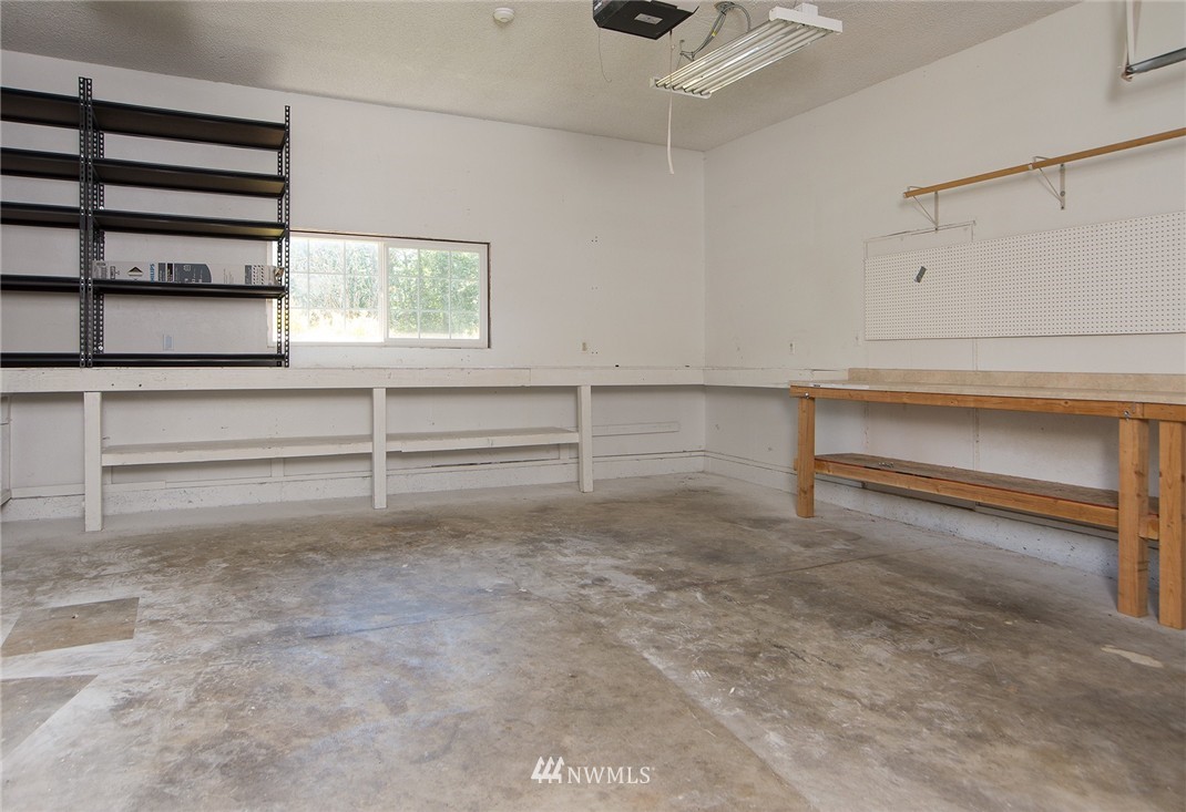 1251 Carroll Road Kelso, WA 98626 - Photo 19 of 24 Gallery Image 19