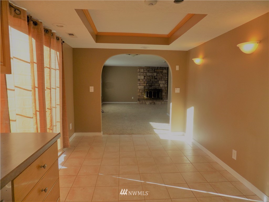 1251 Carroll Road Kelso, WA 98626 - Photo 7 of 24 Gallery Image 7