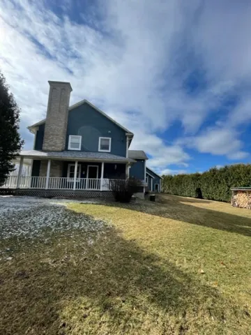$1,347,000 | 75 Adams School Road, Grand Isle, VT 05458