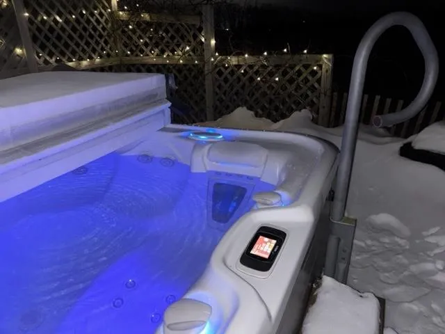 $1,347,000 | 75 Adams School Road, Grand Isle, VT 05458